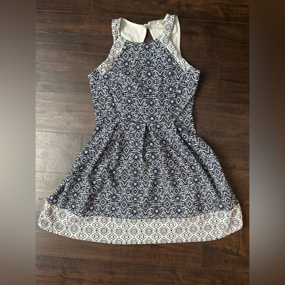Rewind~Blue Patterned Dress~Sleeveless ~Back Zipper~Stretchy Knit~Size L. #b45
